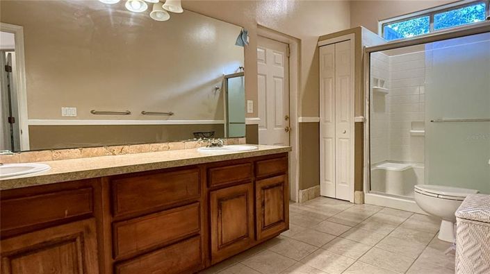 Image No.39-4 Bed Property for sale