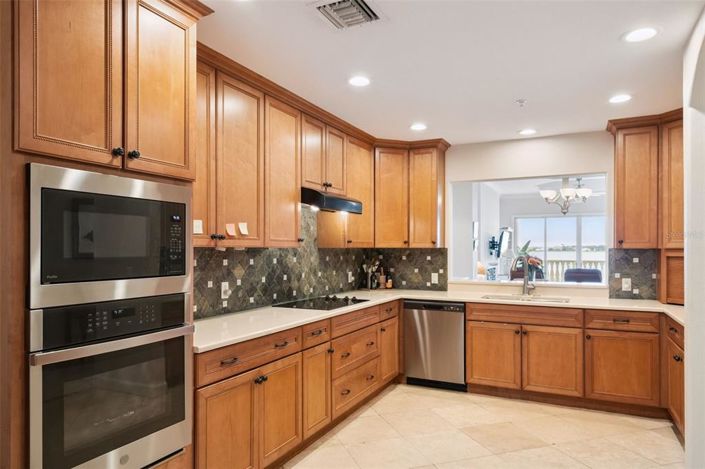 Image No.24-2 Bed Property for sale