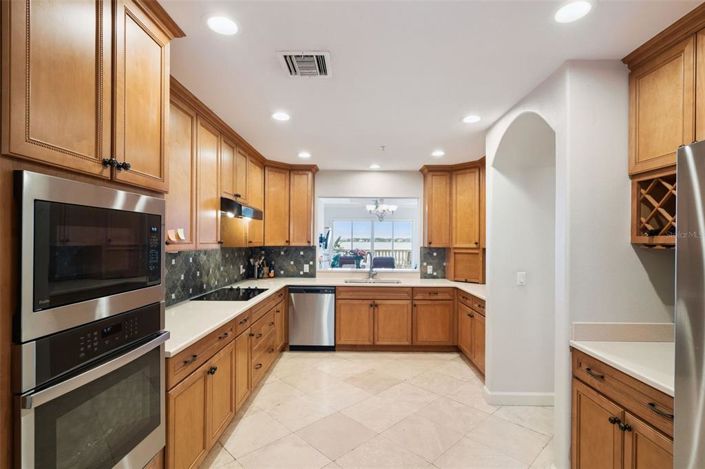 Image No.27-2 Bed Property for sale