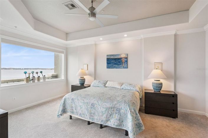 Image No.37-2 Bed Property for sale