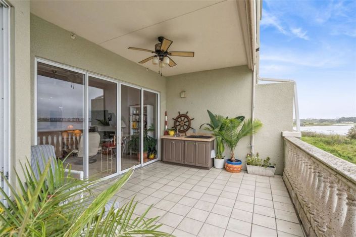 Image No.53-2 Bed Property for sale