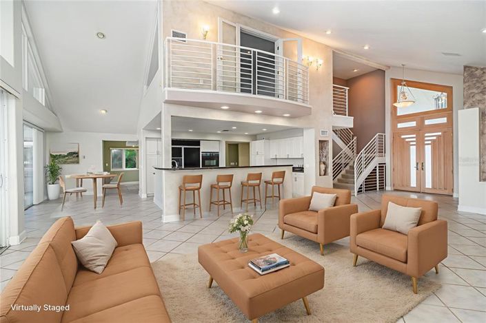 Image No.14-5 Bed Property for sale