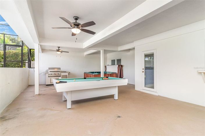 Image No.35-5 Bed Property for sale