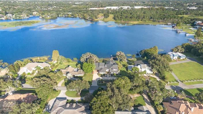 Image No.51-5 Bed Property for sale