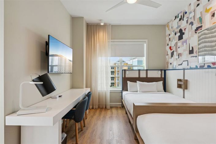 Image No.17-2 Bed Property for sale