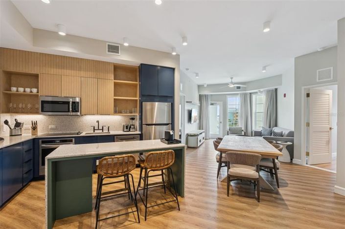 Image No.2-2 Bed Property for sale