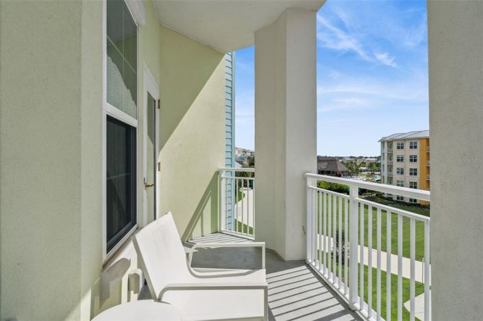 Image No.28-2 Bed Property for sale