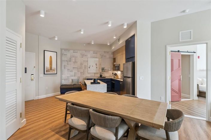 Image No.32-2 Bed Property for sale