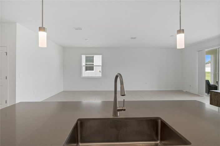 Image No.17-4 Bed Property for sale