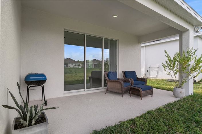 Image No.4-4 Bed Property for sale