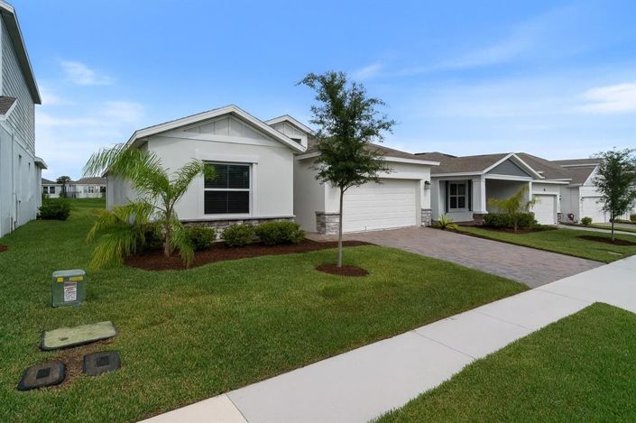 Image No.6-4 Bed Property for sale