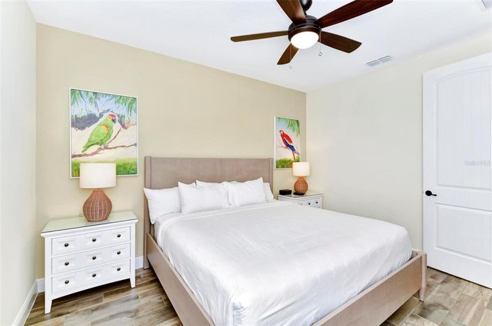 Image No.29-3 Bed Townhouse for sale