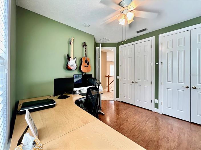 Image No.41-4 Bed Property for sale