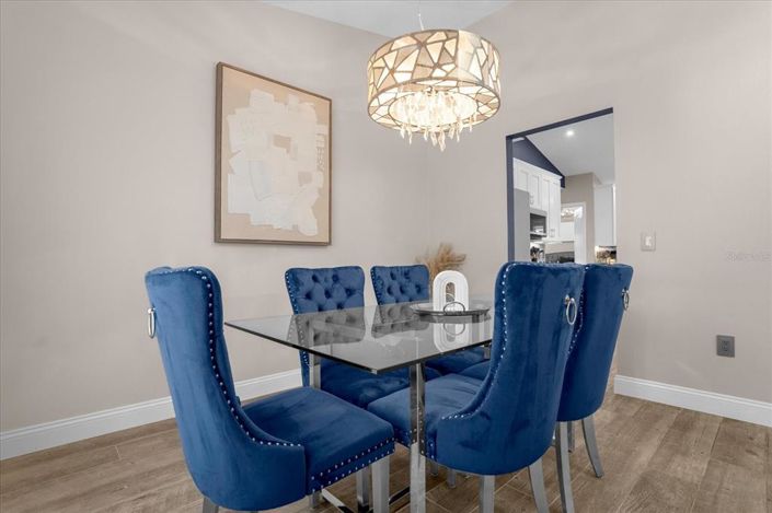 Image No.8-4 Bed Property for sale