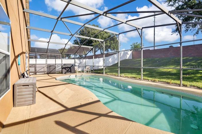 Image No.19-4 Bed Property for sale