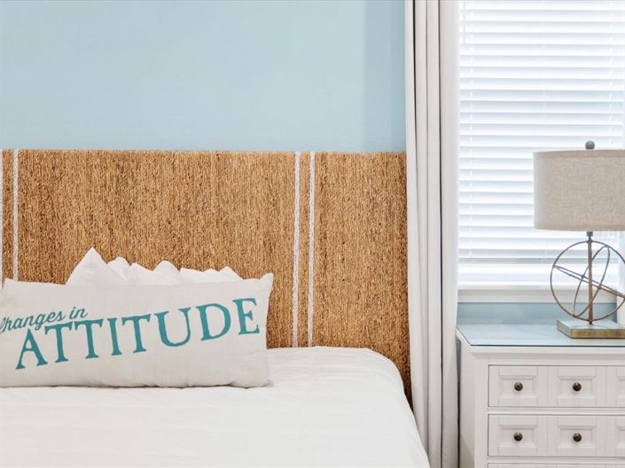 Image No.12-2 Bed Property for sale