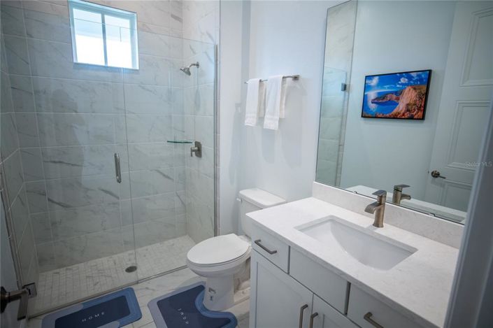 Image No.28-5 Bed Property for sale