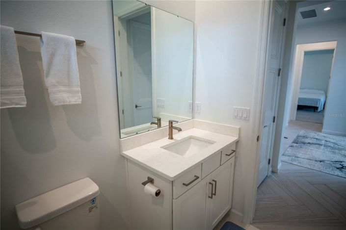 Image No.29-5 Bed Property for sale