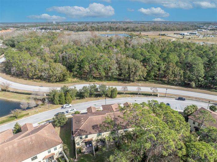 Image No.33-3 Bed Townhouse for sale