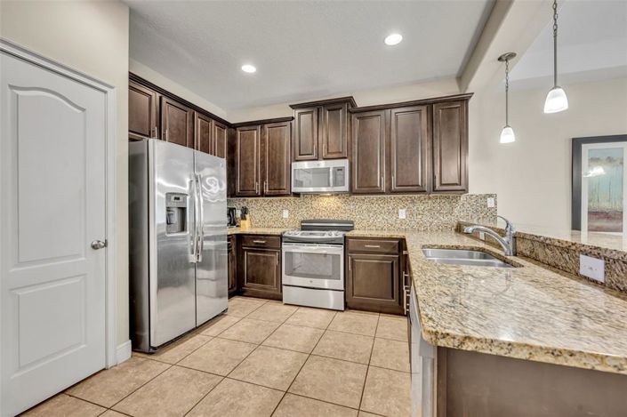 Image No.9-3 Bed Townhouse for sale