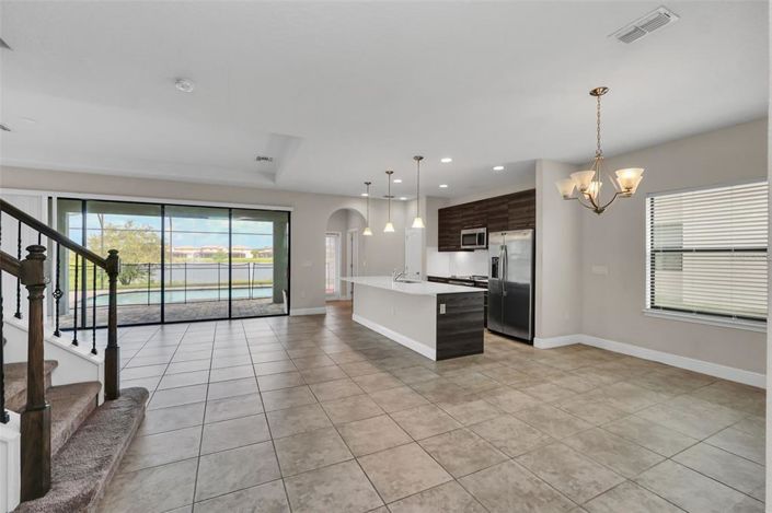 Image No.14-4 Bed Property for sale