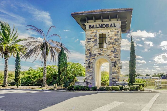 Image No.2-4 Bed Property for sale