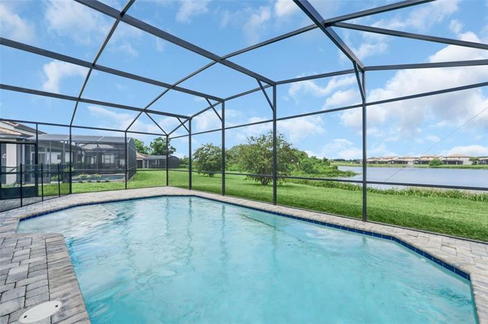 Image No.6-4 Bed Property for sale