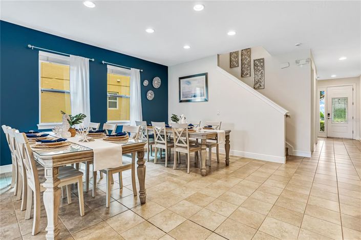 Image No.15-10 Bed Property for sale