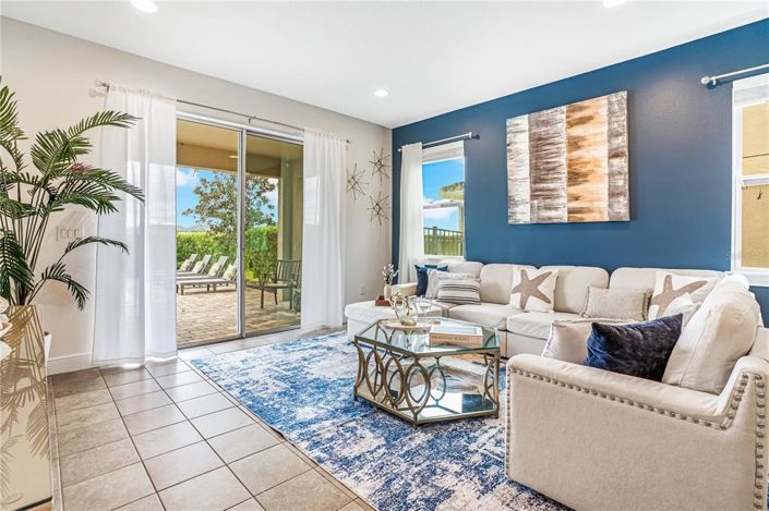 Image No.18-10 Bed Property for sale