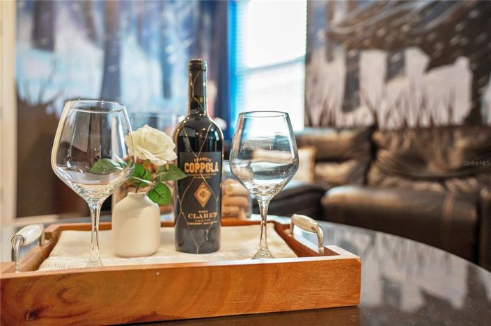 Image No.34-10 Bed Property for sale