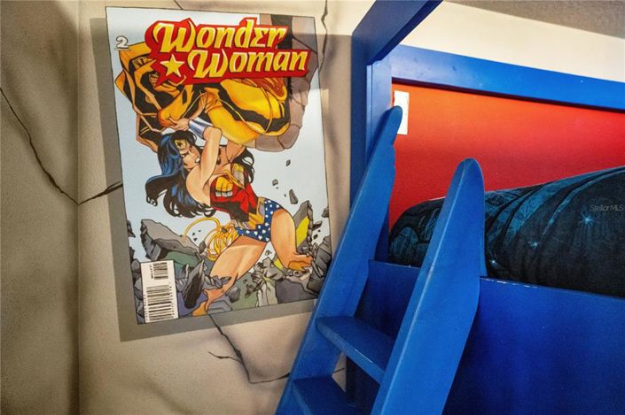 Image No.43-10 Bed Property for sale