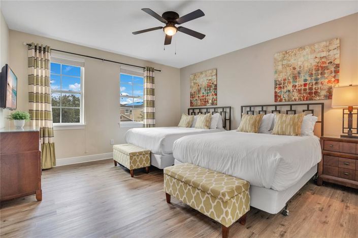 Image No.49-10 Bed Property for sale