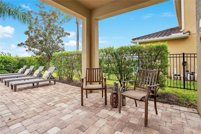 Image No.57-10 Bed Property for sale