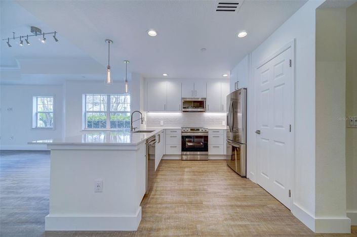 Image No.16-3 Bed Property for sale