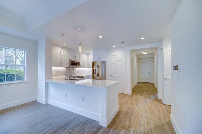 Image No.20-3 Bed Property for sale