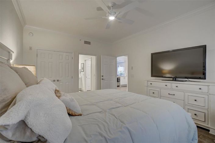 Image No.24-3 Bed Property for sale