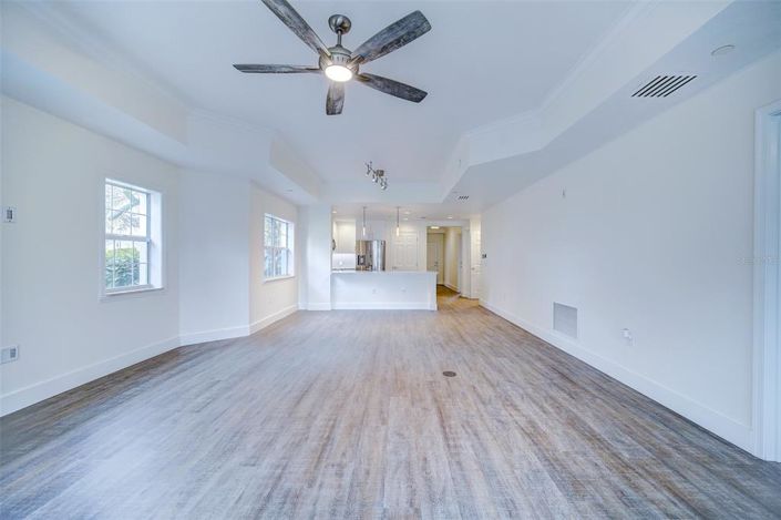 Image No.32-3 Bed Property for sale