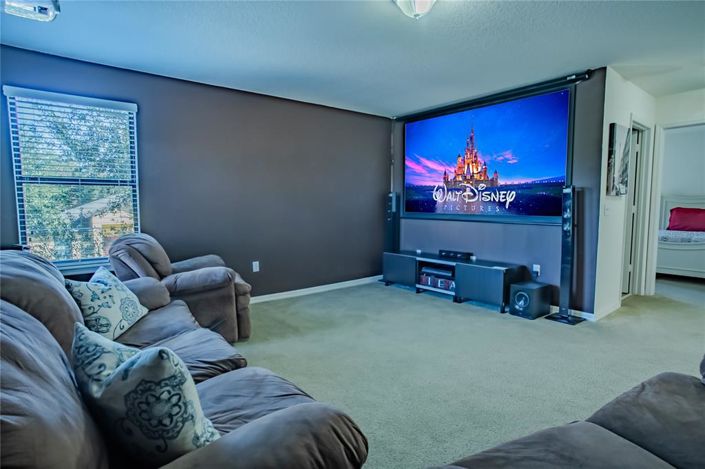 Image No.21-5 Bed Property for sale