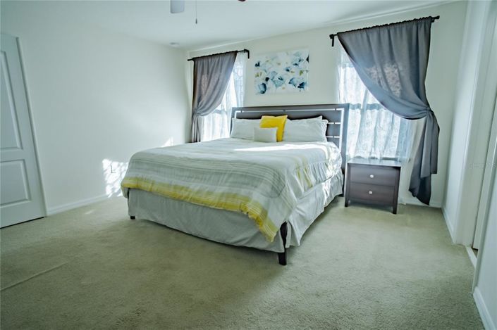 Image No.27-5 Bed Property for sale