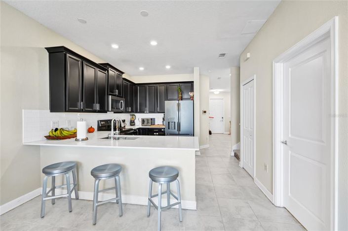 Image No.13-3 Bed Townhouse for sale