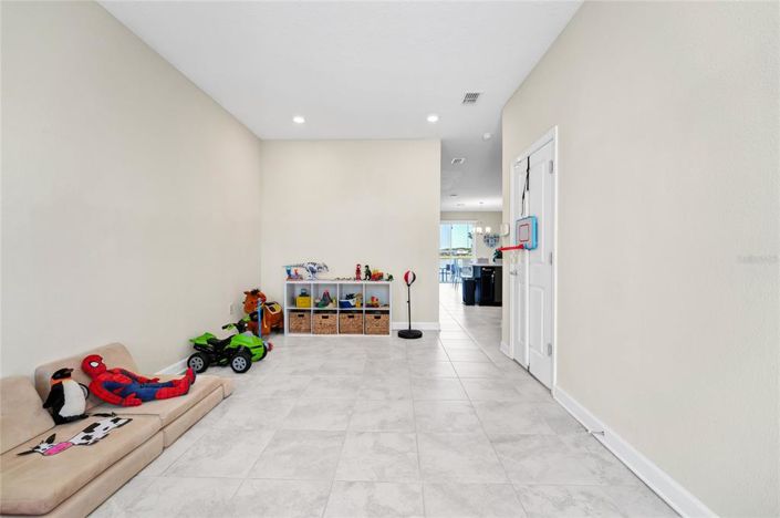 Image No.15-3 Bed Townhouse for sale