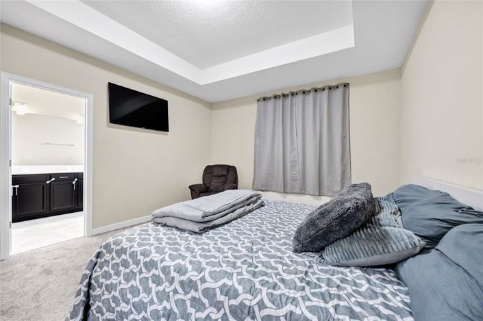 Image No.20-3 Bed Townhouse for sale