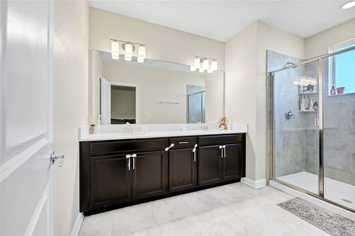 Image No.22-3 Bed Townhouse for sale