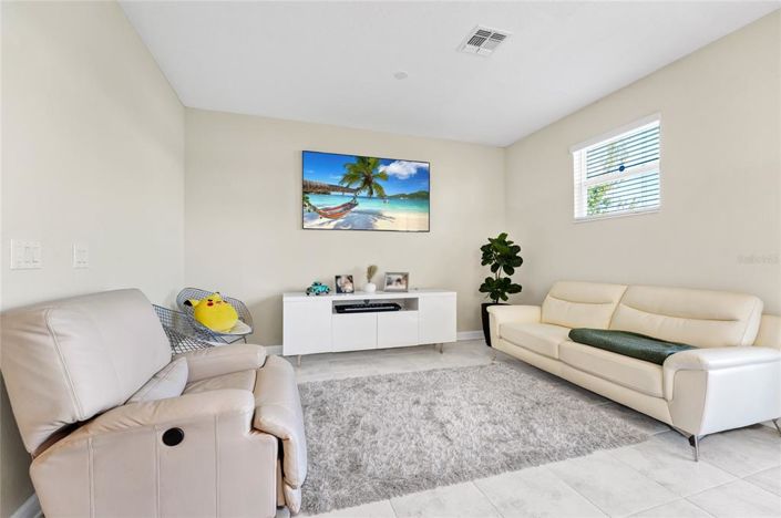 Image No.4-3 Bed Townhouse for sale