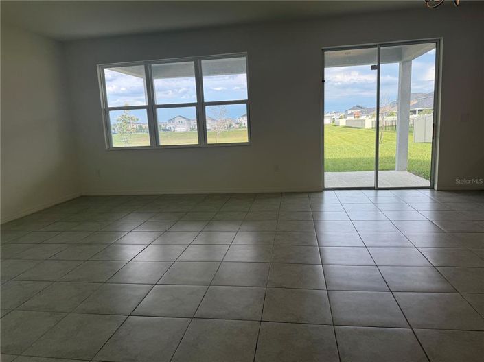 Image No.10-4 Bed Property for sale