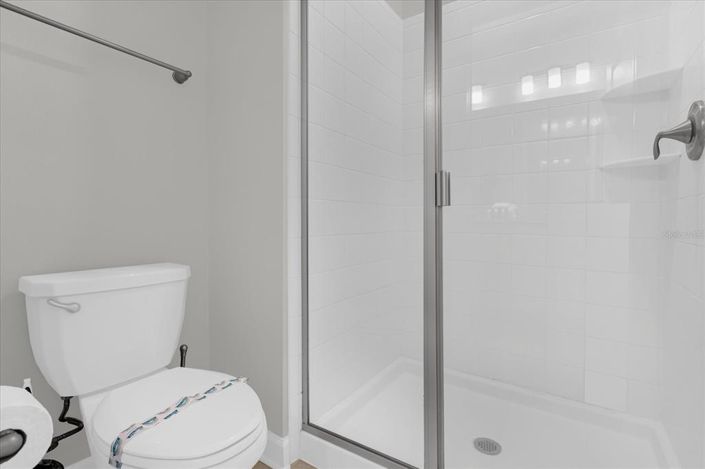 Image No.11-5 Bed Townhouse for sale