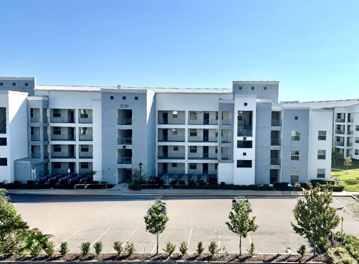 Image No.1-3 Bed Property for sale