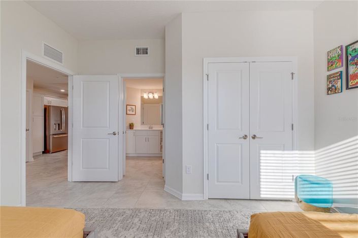 Image No.25-3 Bed Property for sale