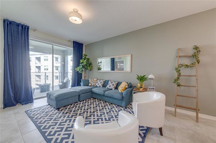 Image No.8-3 Bed Property for sale