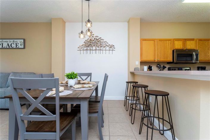 Image No.17-3 Bed Townhouse for sale